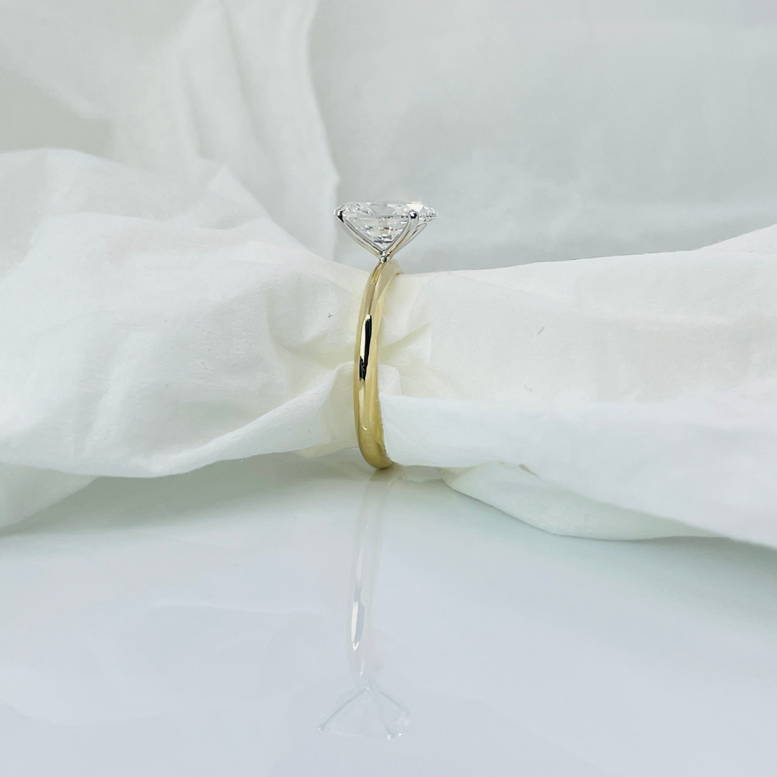 Two Tone Oval Cut 14K Solid Gold Solitaire Diamond Engagement Ring-3