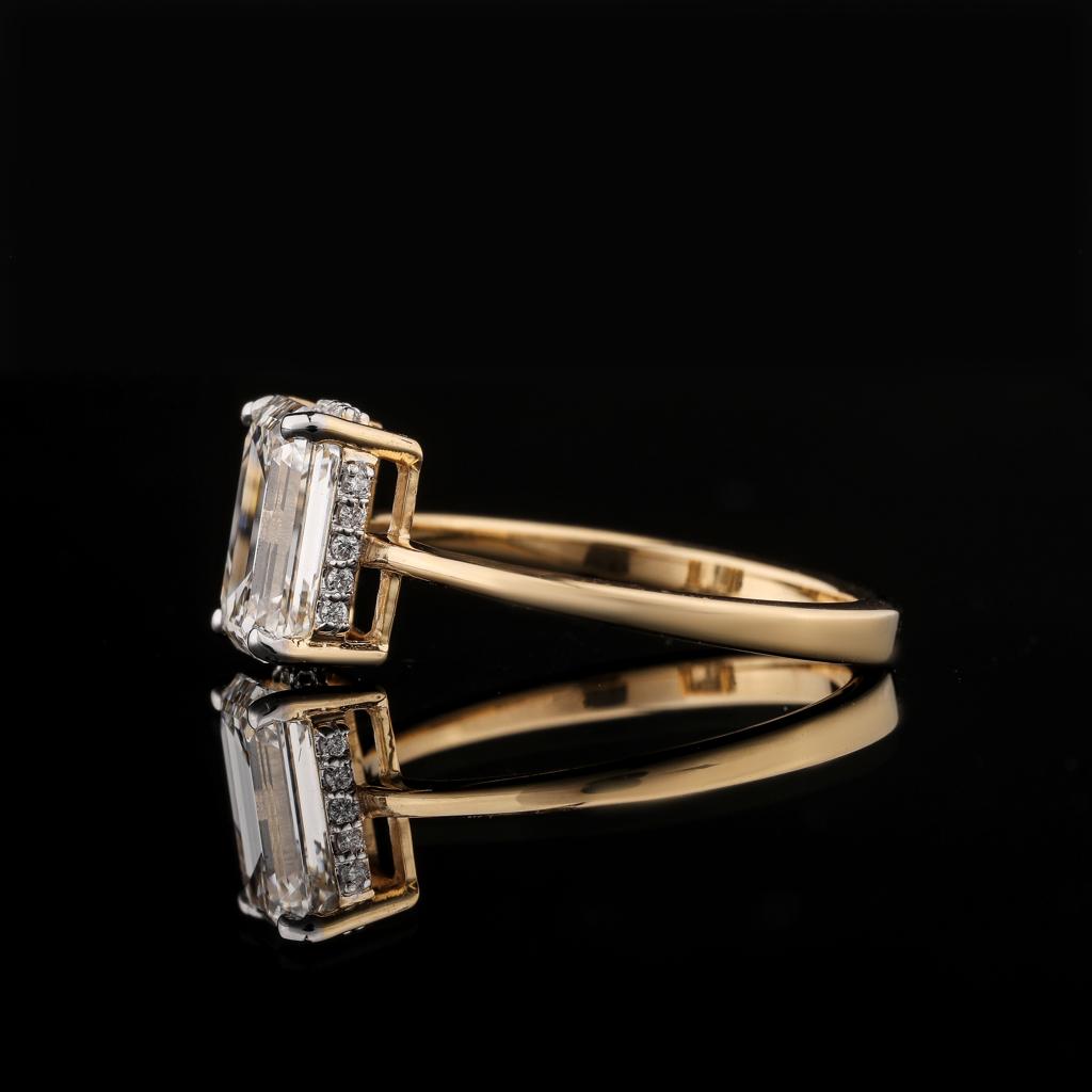 Lindsay Emerald Ring